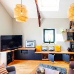 Meuble Tv Sur Mesure Incluant Une Banquette Et Un Espace Hi Fi